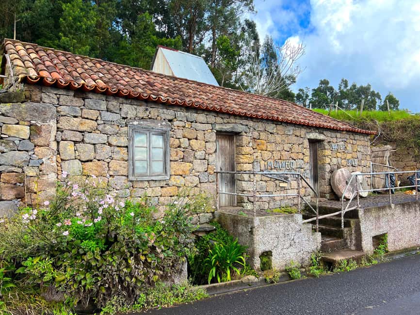 Madeira private 4x4 tour: North-East Coast - Porto da Cruz: learning Madeira rum heritage at a traditional distillery