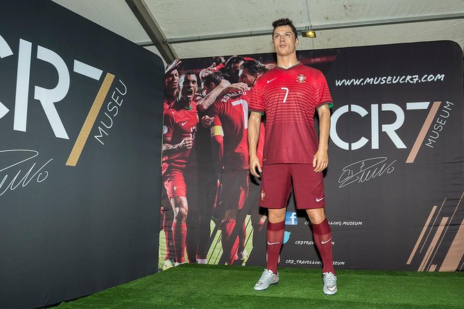 Madeira: Private Cristiano Ronaldo Tour with CR7 Museum - Where Ronaldo’s story begins in Funchal, not a stadium