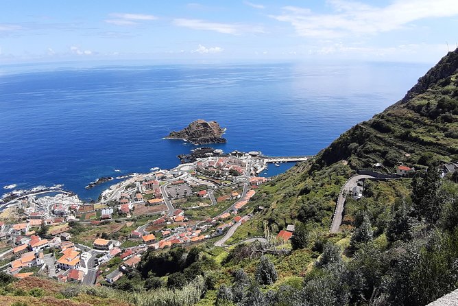Madeira: Private Guided Half-Day Tour of Northwest Madeira - What to expect on the ground: walking, timing, and photos