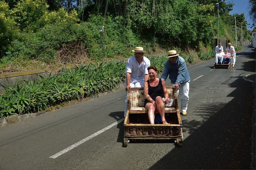 Madeira: Private Monte tour on a Tukxi - The toboggan ride: big fun, plus the timing reality check