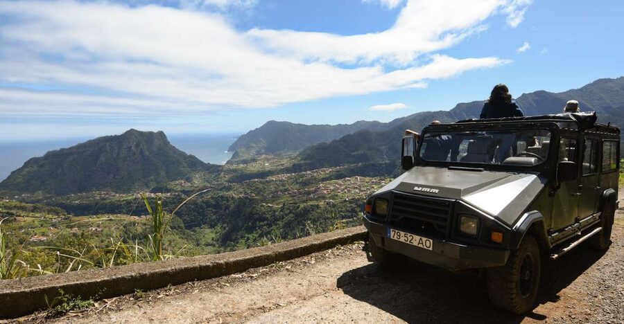 Madeira Safari Private 4x4, Full Day Santana or Porto Moniz - Hotel Pickup in Funchal, Caniço, and Câmara de Lobos (and why it helps)