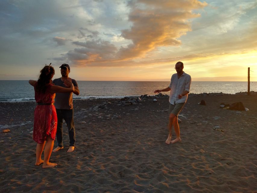 Madeira: Salsa and Bachata dance and discovery experience - Three Levels, No Ego, and How You Improve Fast