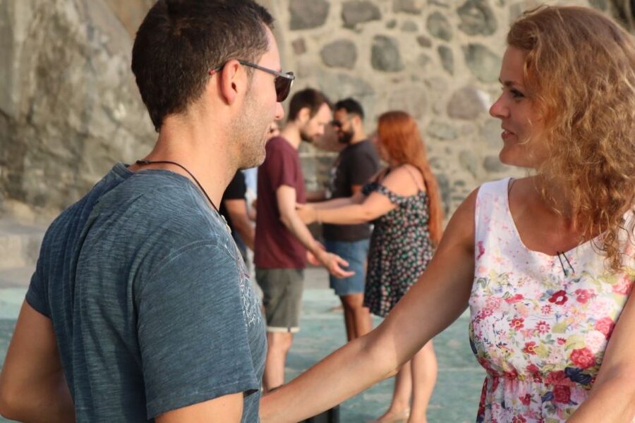 Madeira: Salsa and Bachata dance and discovery experience - Practical Tips That Make the Class Go Smoothly