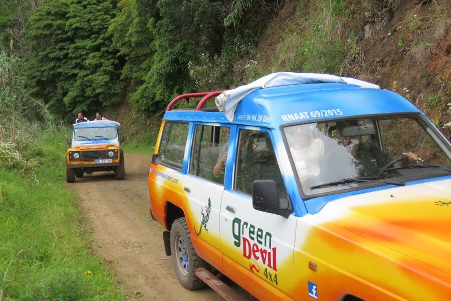 Madeira : Santana & Peaks full day tour by Open 4x4 - From Funchal to Machico: The Southward Start and Big Viewpoints