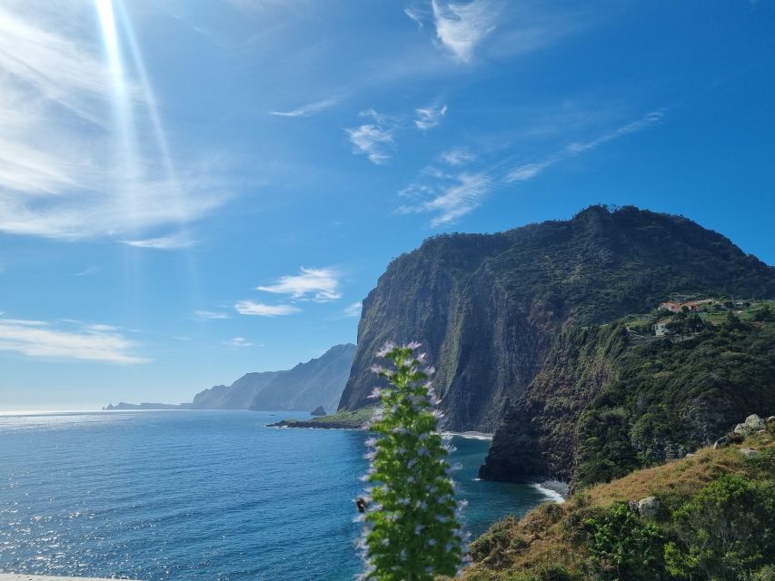 Madeira : Santana, Pico Arieiro, walk full day 4x4 Jeep tour - Ribeiro Frio and the Optional 45-Minute Hike