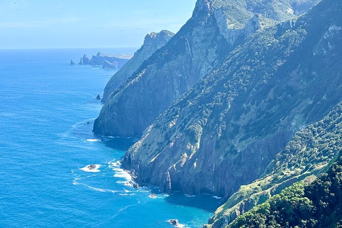 Madeira Stairway to Heaven to Larano Hike Mountain to Sea - Vereda do Larano: the longer hike where sea views stay with you