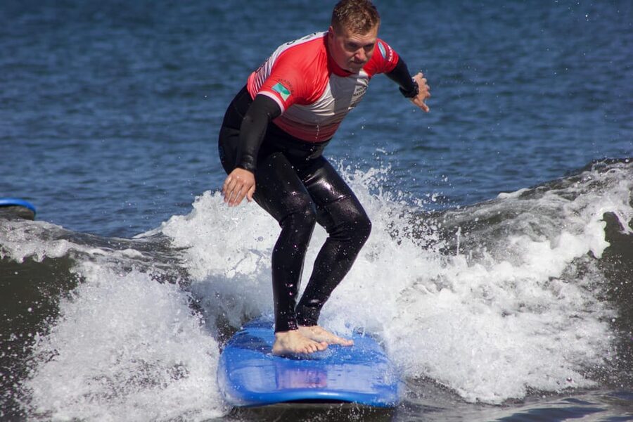 Madeira: Surf Lessons - Warm-up and the pop-up: the skill you practice before catching waves