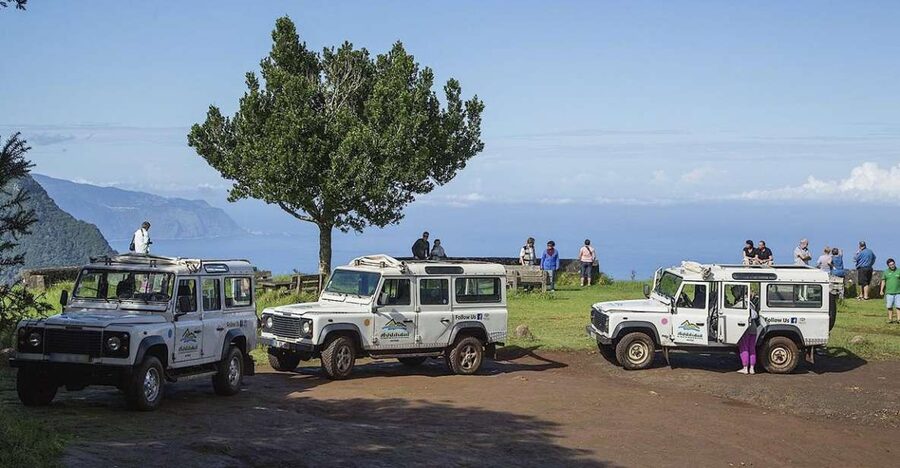 Madeira: The Enchanting North - Santana’s Thatched Houses and Lunch: The Day’s Most Iconic Stop