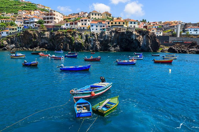 Madeira Valley of the Nuns Tour - Stop 3, Câmara de Lobos: Poncha, harbor charm, and a quick cultural twist