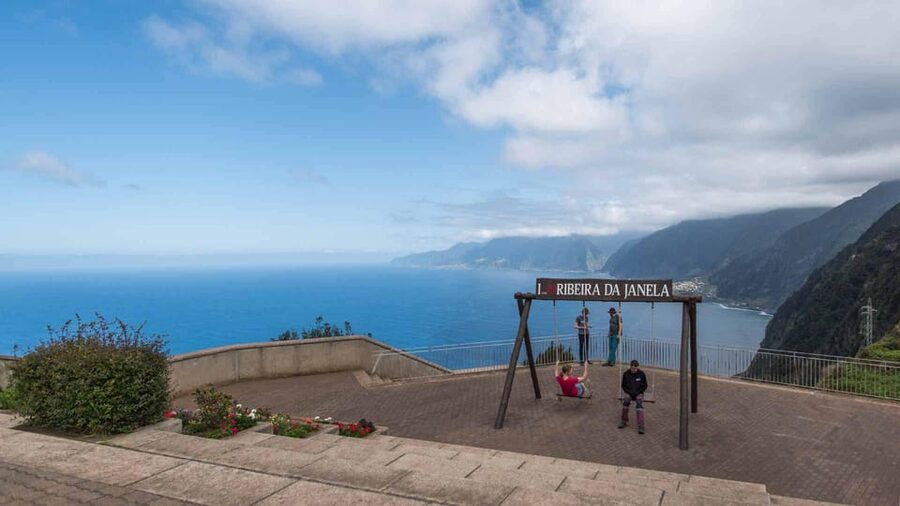 Madeira: West Tour With Guide Fanal Forest SykWalkExperience - São Vicente quick stop: a short hit of the north
