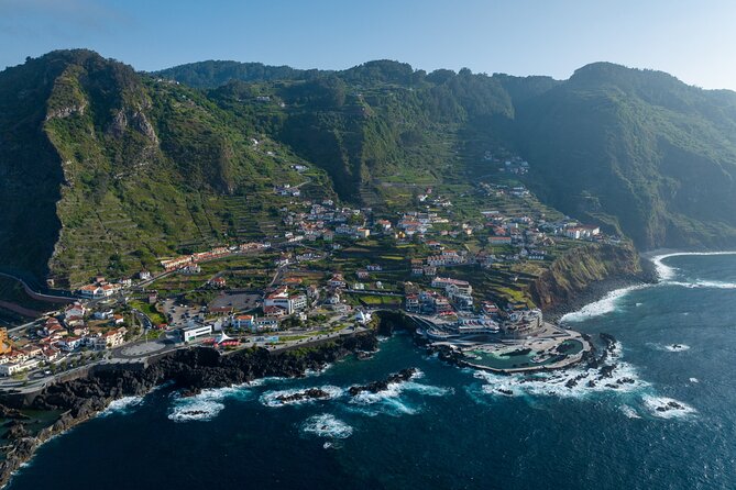 Madeira Westside Achadas da Cruz, Porto Moniz, Seixal and Fanal - Ilhéus da Ribeira da Janela: The Window Rock Moment