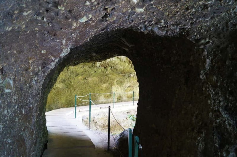 Madeira: Wet your hair in the amazing Levada Nova / Moinhos - How the 8-Hour Flow Actually Works