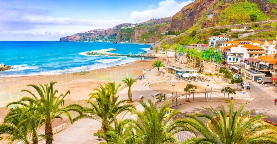 Madeira: Wine Safari Jeep Tour with Local Guide - Why This Madeira Wine Safari Feels Worth the Time