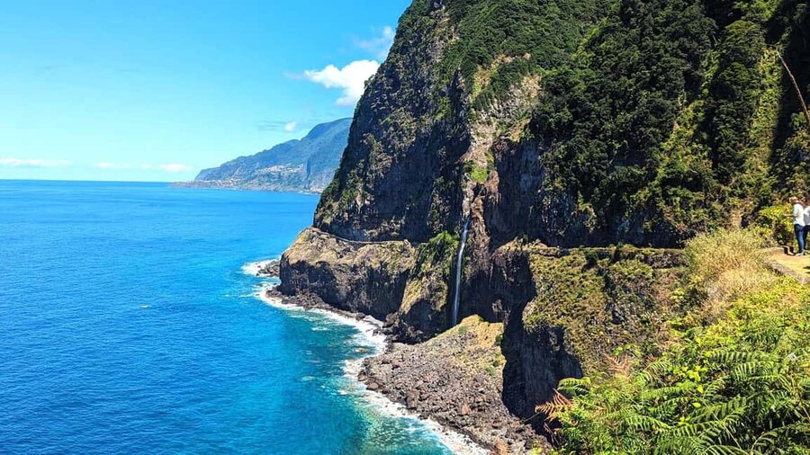 North Tour Private Half-Day: S. Vicente, Seixal & P. Moniz - Getting Oriented: Pickup from Funchal or Câmara de Lobos