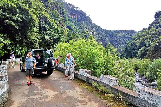 North Tour & Wine Tasting - 4x4 (Small Groups) - Engenhos do Norte: the oldest steam engine in Europe