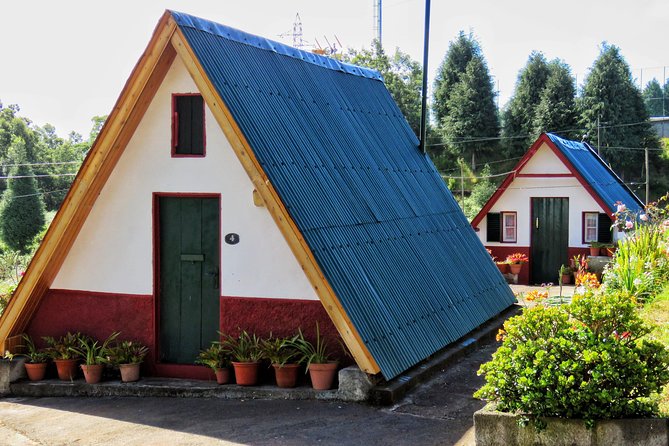 Northeast Santana Traditional Houses 4x4 Safari Full-Day Tour - Santana’s thatched roofs: the village moment you came for