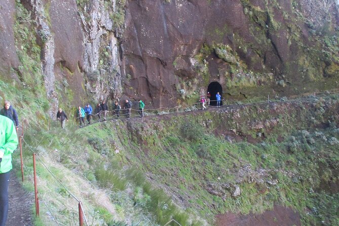 Pico do Arieiro - Pico Ruivo - Achada do Teixeira Walk - Who This Hike Suits Best (and Who Should Skip It)