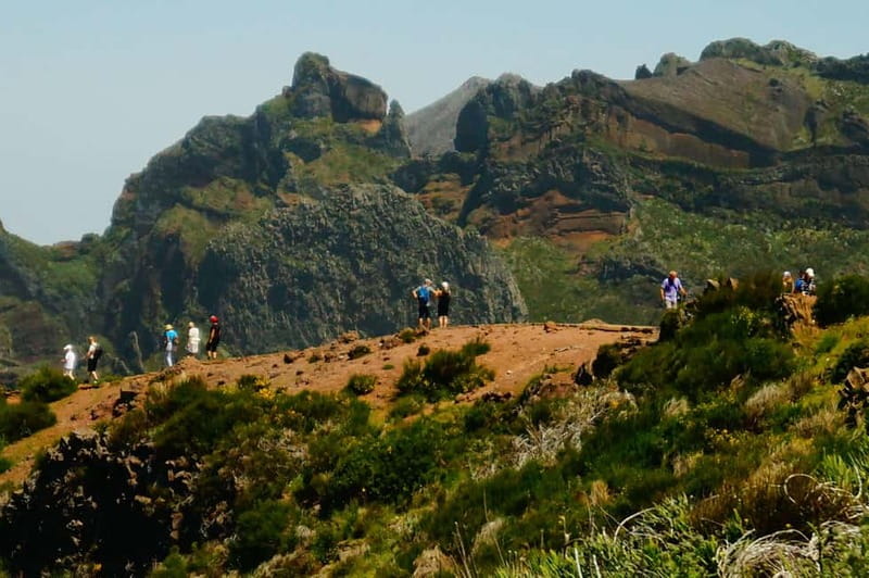 Pico do Arieiro - Stairway to Heaven Hike - Sunrise Option - PR3 Return: The Descent That Tests Your Knees