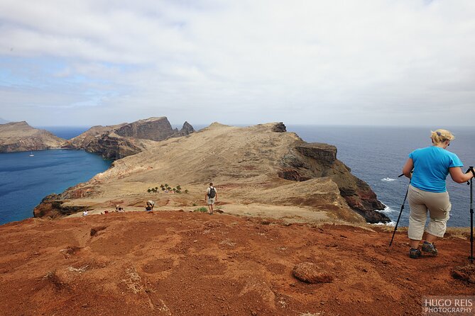 Ponta de São Lourenço Walk - Pace, Safety, and Footing on Loose Rocks
