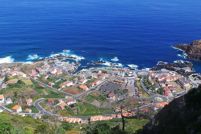 Porto Moniz Lava Pools, Fanal Forest and Skywalk 4x4 Experience - Miradouro do Véu da Noiva: the waterfall veil viewpoint