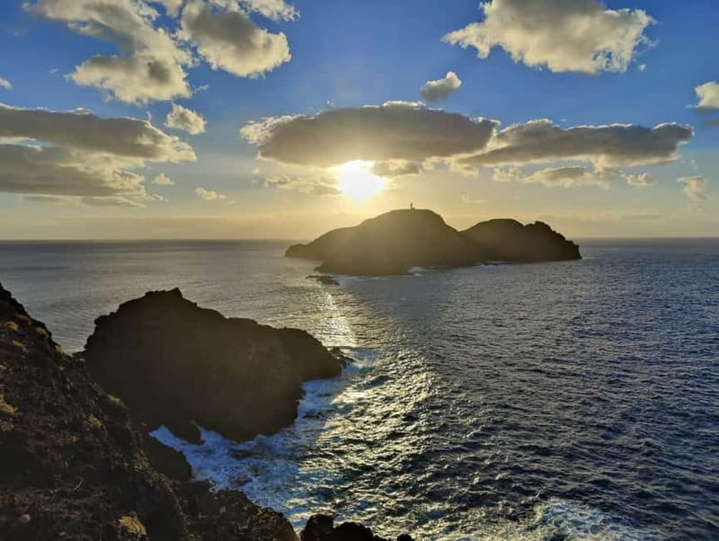 Porto Santo: Island Highlights 4x4 Tour with Hotel Transfers - Lunch, Gelado, and Beach Time: The Break That Keeps the Day Human