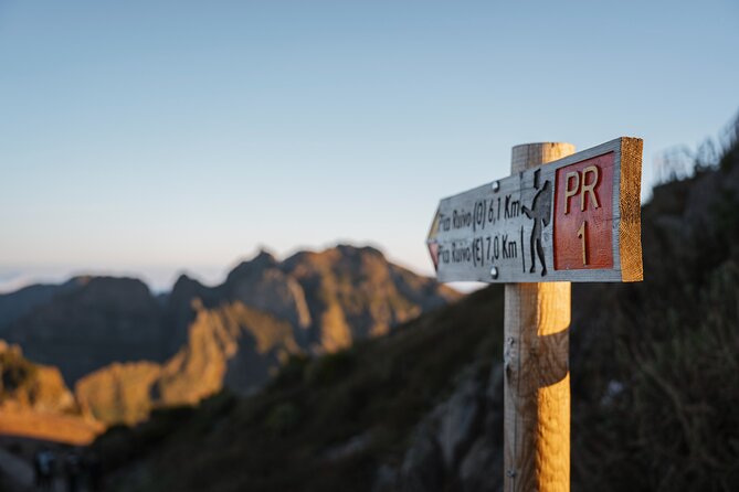 PR1 Pico do Arieiro Self-Guided Hiking Transfer (Morning slot) - Who should book this hike, and who should think twice