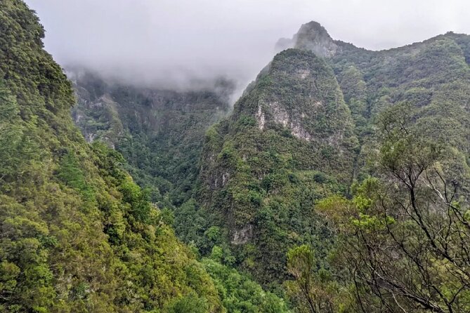 PR9 Caldeirão Verde Queimadas Levada Self-Guided Hiking Transfer - Timing reality check: 5.5 hours can feel generous or rushed