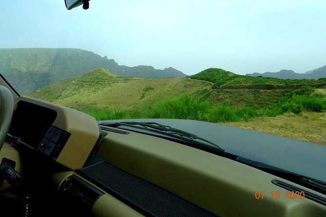 Private Full Day Off-Road Tour in Madeira - Ponta do Sol and the climb toward 1500 m above the clouds