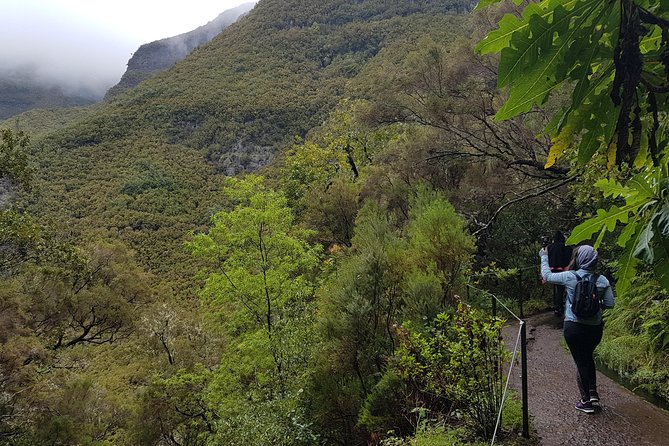 Private Guided Walk Levada 25 Fontes - Timing and fitness reality: a 5-hour private hike that most people can do