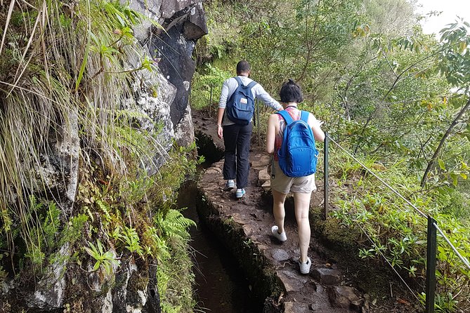 Private Guided Walk Levada Caldeirao Verde - What to wear: clothing, shoes, and weather readiness
