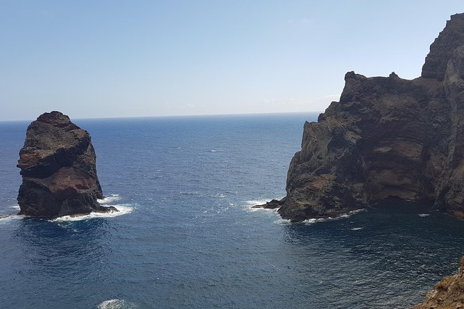 Private Guided Walk Ponta São Lourenço - South sea calm vs north sea rough: how to enjoy the contrast safely