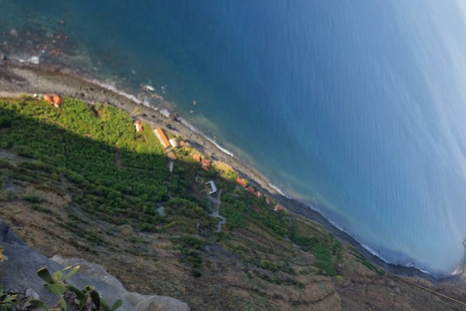Private Half Day Off Road Tour in Madeira - The local café stop for typical drinks and cakes