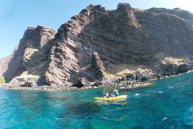 Private Kayak Tour & Snorkeling in Câmara de Lobos - GoPro photos after the tour: why this matters