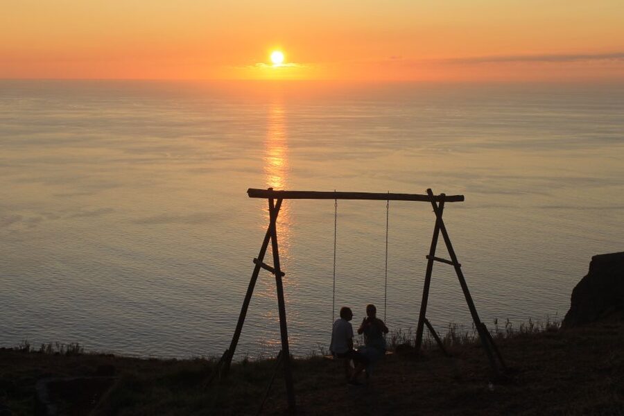Private Swing Special place w/ Wine and Fruits 4x4 jipe tour - Cascata dos Anjos and Ponta Do Sol: A Quick Photo and Stretch Break