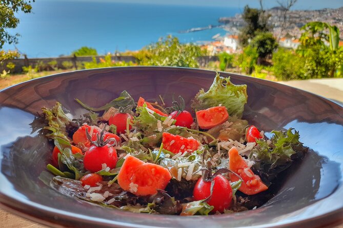 "Re-Canto" Farm-to-Table with Stunning Views at Madeira - Who should book this Madeira farm dinner?