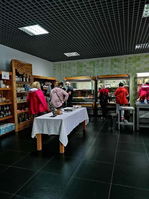 Sao Jorge Cheese Tour - Half day - Island context: customs and dairy life on São Jorge