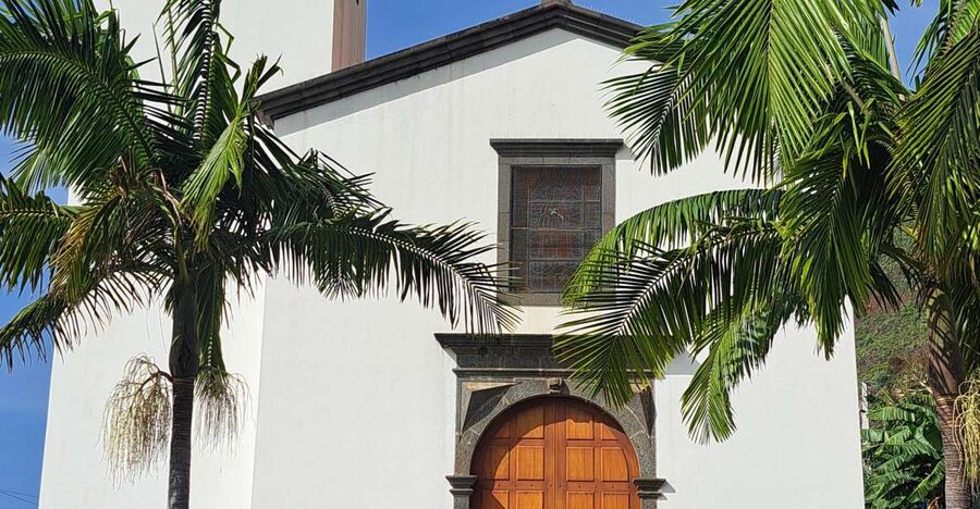 South Madeira: breathtaking coastal trip incl. Porto Moniz. - Ponta do Sol, Sea Cliffs, and an Art Deco Cinema Moment
