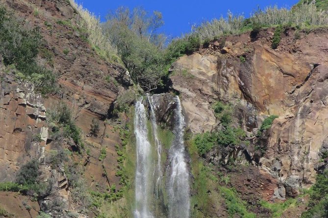 Southwest of Madeira and Calheta Paul do Mar 4x4 Full-Day Tour - Ponta do Sol Harbour and the Coastal Town Logic