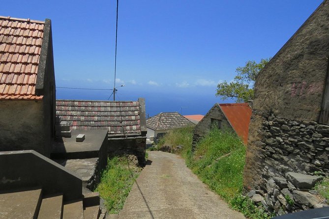 Southwest of Madeira and Calheta Paul do Mar 4x4 Full-Day Tour - Fajã da Ovelha and the Angels Waterfall Area