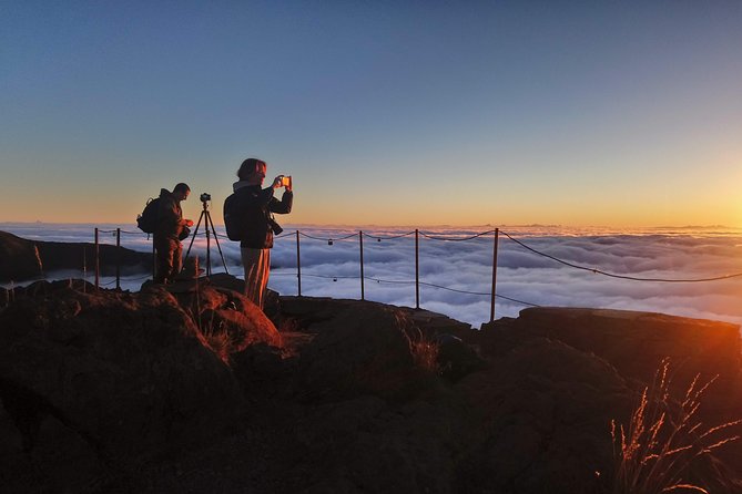 Sunrise Guided Hike PR1 Pico do Areeiro Pico Ruivo small group - What to wear and pack for a sunrise hike that can feel cold and windy