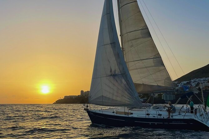 Sunrise, Sunset & Moonlight private Sailing Cruises in Madeira - Key Things I’d Book This For