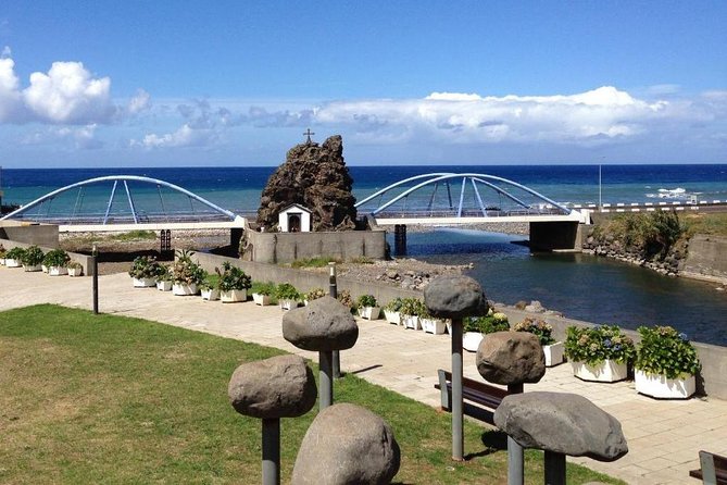 Tour - 8 Villages to the West - Câmara de Lobos to Cabo Girão, where fishing life meets cliff drama
