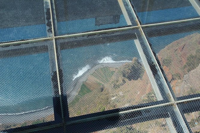 West Tour of the Island - Stop 2, Cabo Girão skywalk: the “wow” moment and the one extra cost