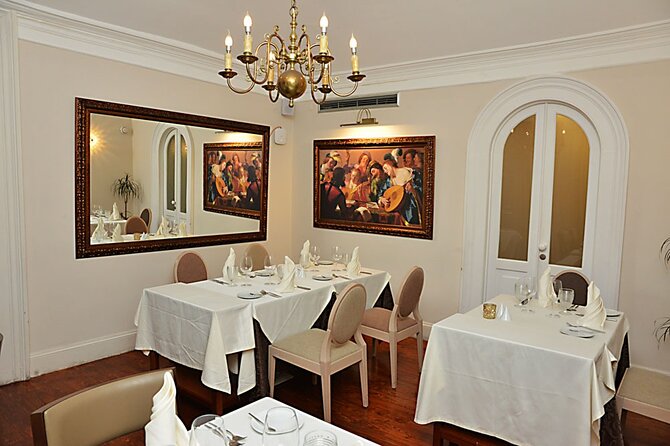 Wine, Dine & Indulge: premium wine & food tour in Madeira - Three restaurant stops: appetizers, mains, desserts, paired with wine